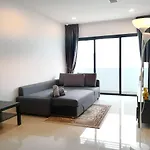 A Stylish High-Floor Suite Next To Komtar Jbcc